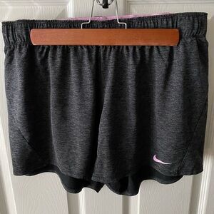 Gray Nike Dri-Fit Athletic Shorts Size: L